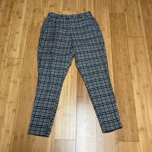 HOT TOPIC black & white plaid pants